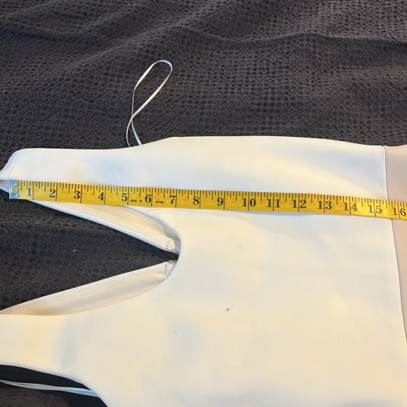 SOLD Victoria Beckham White & Pink Dress - Picture 6 of 13